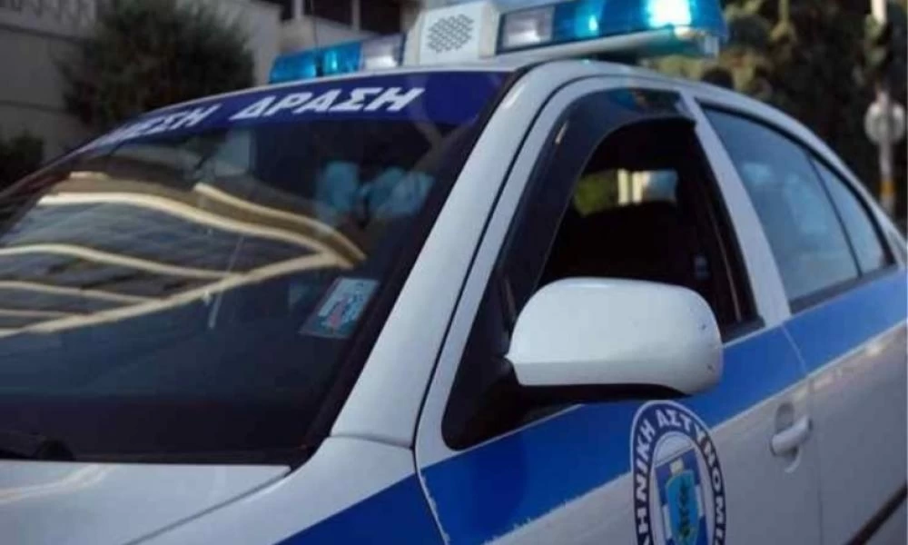 Αγρίνιο: Άντρας αυνανιζόταν σε προαύλιο δημοτικού σχολείου